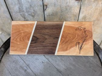 Handcrafted Wooden Cutting Board with Pyrography Design